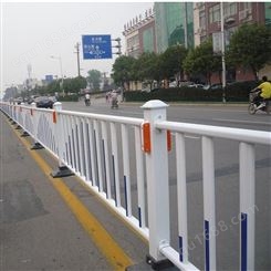 汉中 人流隔离栏杆 道路护栏 市政护栏厂家 常年供应 方元浩宇