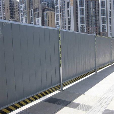四川成都彩钢板围挡 城市道路护栏 防护交通安全设施护栏 工地围挡
