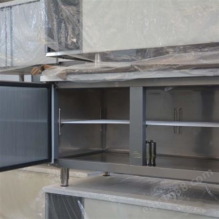 厨房商用大容量冰柜 江西不锈钢卧式冰柜操作台