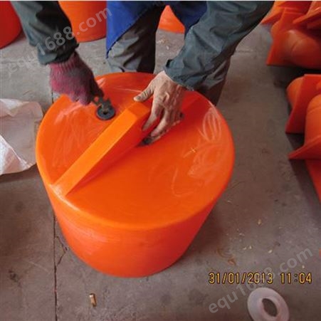 宁波滚塑加工 疏浚河道管道浮筒 滚塑浮标 爱迪威聚乙烯浮体 滚塑产品生产厂家