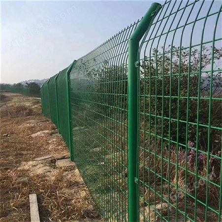 定制河南种植地围栏网 铁丝网围栏  果园铁丝围栏