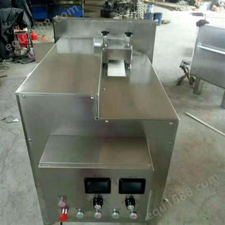 QKJ电动型号山东鲜肉切块机，红烧肉切块机器，鸡肉切块机