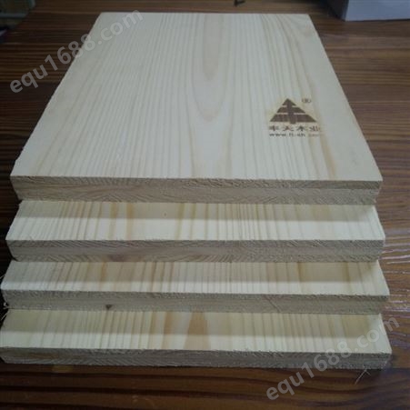 欧洲云杉三层结构板 CLT胶合板实木稳定性好护墙板橱柜酒柜集成板